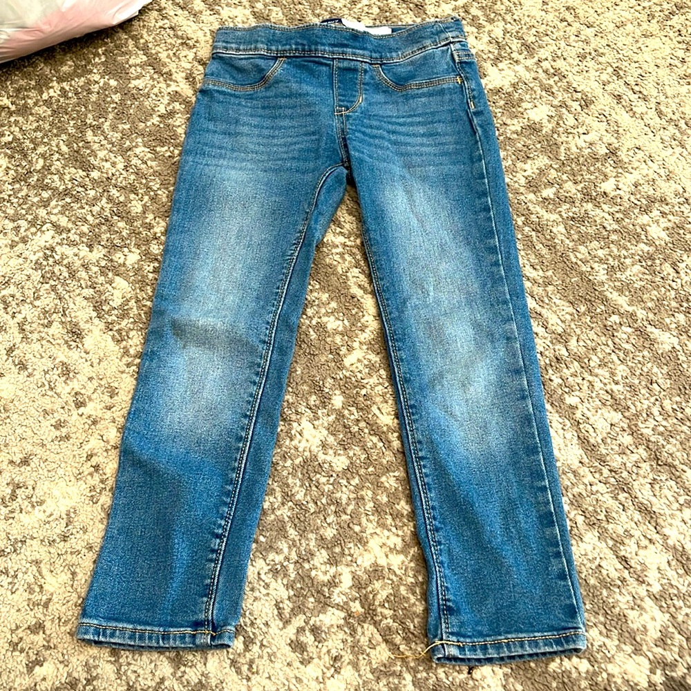 Girls skinny jeans Small 6-7